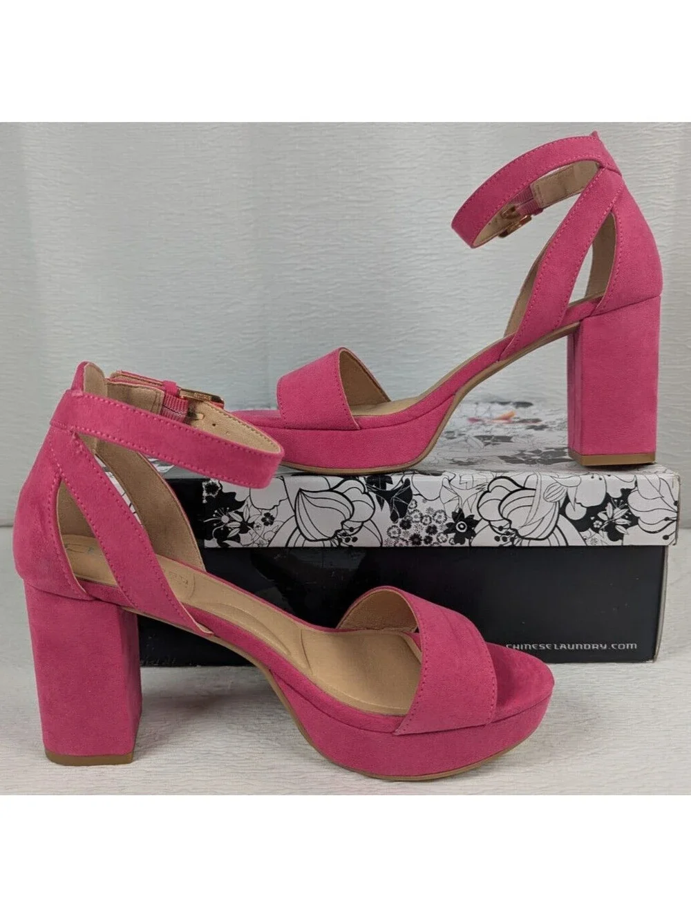 CL by Laundry - Go On 2 - Women's - Block Heels / Platform Sandals - Size 5.5